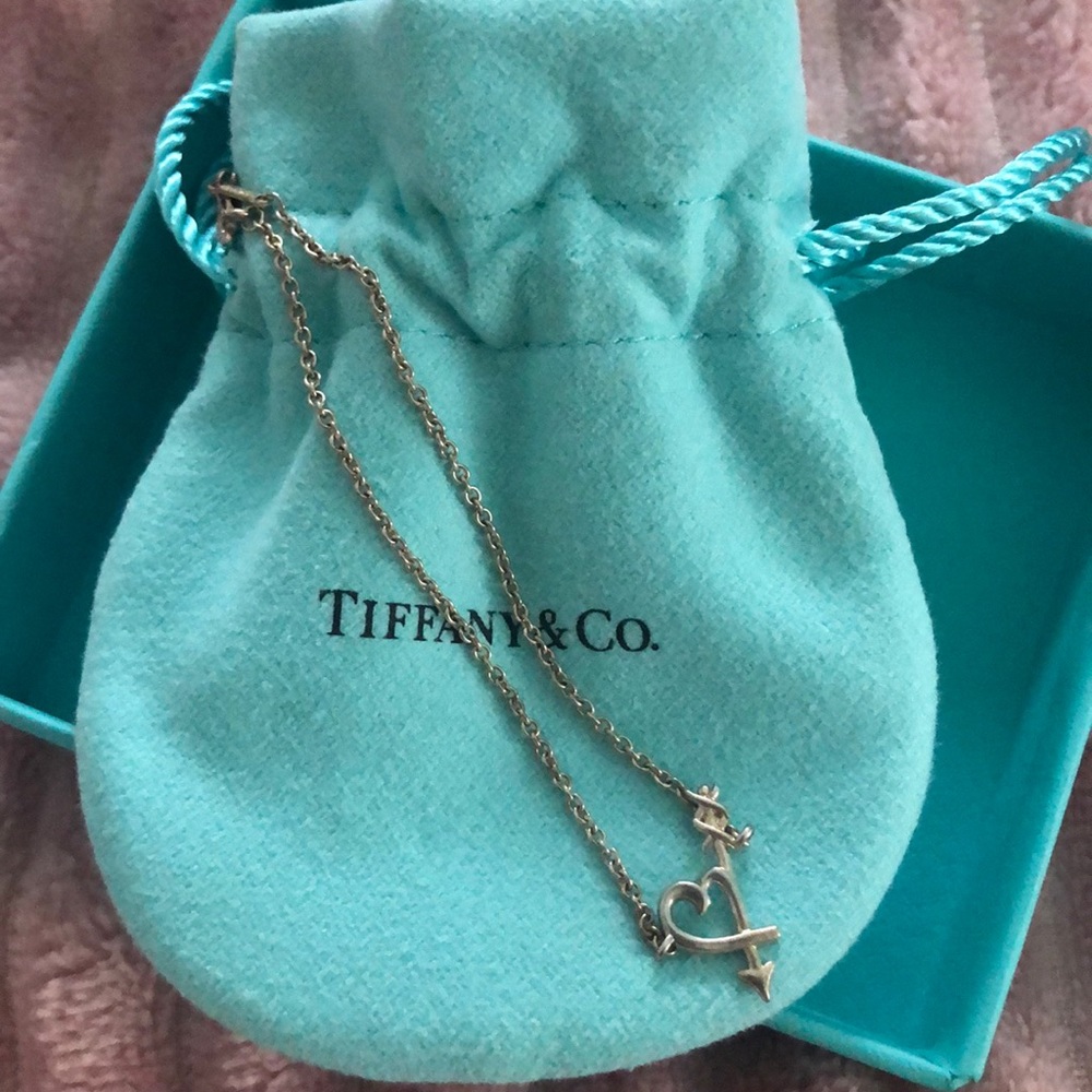 Tiffany & co Loving Heart Arrow Bracelet.